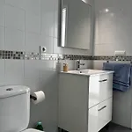 Conil Centro Mercurio Solo Familias 아파트 *