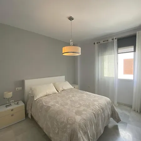 Conil Centro Mercurio Solo Familias Y Parejas * Кониль-де-ла-Фронтера